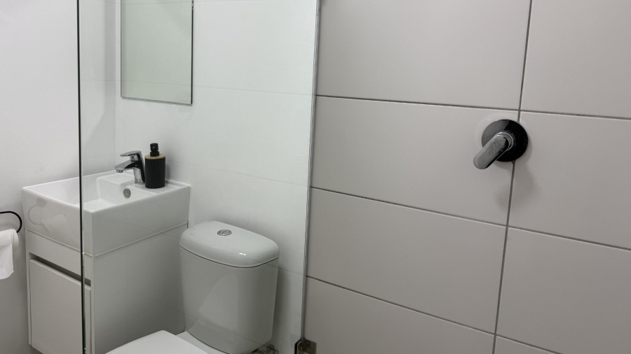 2 Bedroom Property for Sale in Mowbray Western Cape